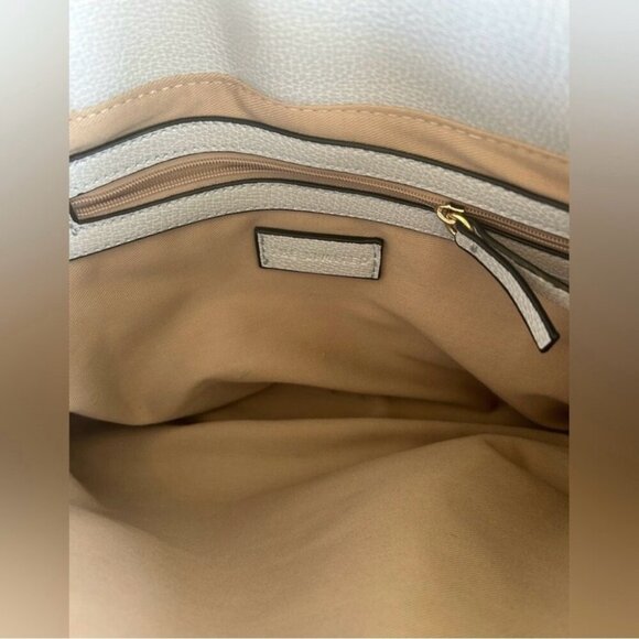 Gray Faux Leather Tote Handbag With Dual Handles & Gold Zipper Closure - Picture 3 of 12